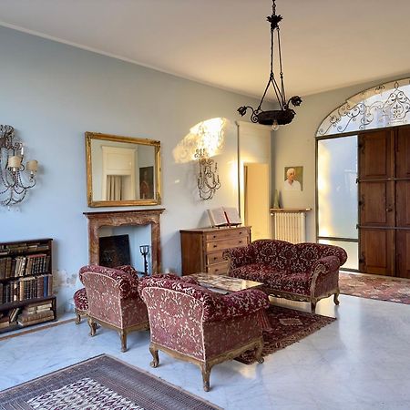 San Zenone al Po Affascinante Casale Brambilla Vicino Paviaヴィラ エクステリア 写真